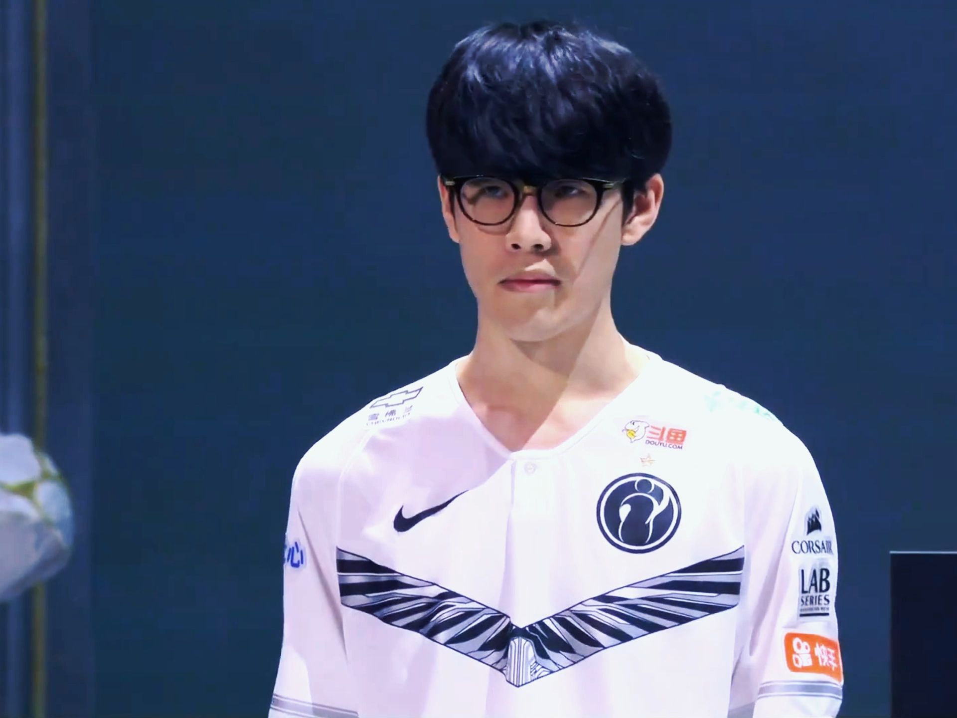 輕一代人才 輕一代人才