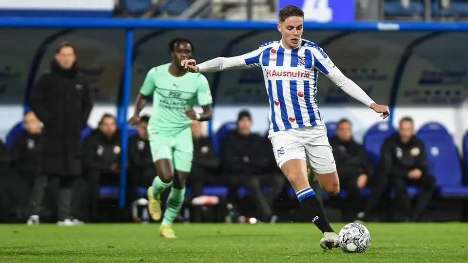 手施展才华 手施展才华