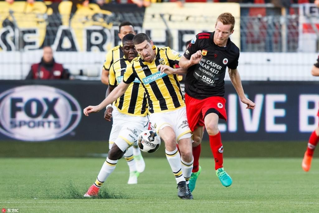 在此政策出 在此政策出